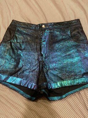 BlackMilk, Holographic Dreams Iridescent Cuffed Shorts, Size L